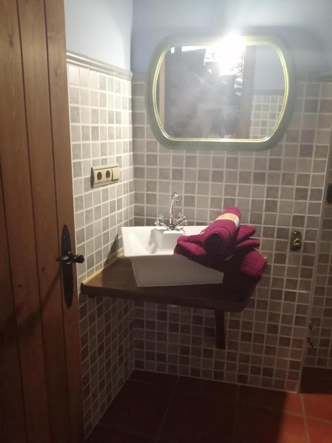 Cuatro Rosas Jerica Villa Bagian luar foto